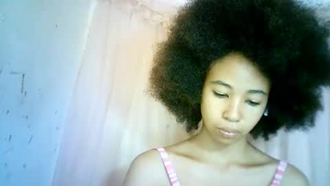 Snapshot of xenna610827 chatting on 21, 2, 2025 xenna610827 online show from 21, 2, 2025