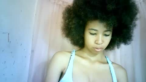 Snapshot of xenna610827 chatting on 26, 2, 2025 xenna610827 online show from 26, 2, 2025