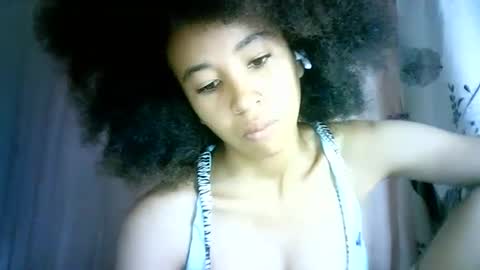 Snapshot of xenna610827 chatting on 2, 3, 2025 xenna610827 online show from 2, 3, 2025