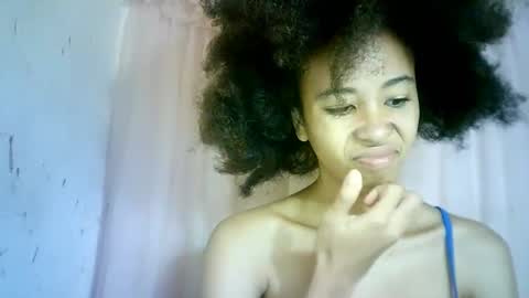 Snapshot of xenna610827 chatting on 9, 3, 2025 xenna610827 online show from 9, 3, 2025