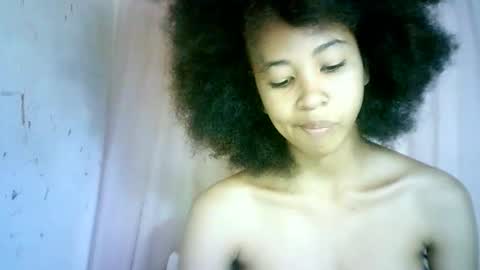 Snapshot of xenna610827 chatting on 9, 3, 2025 xenna610827 online show from 9, 3, 2025