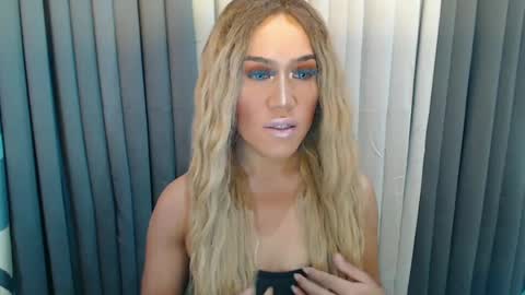 Snapshot of xhugejerkingtransx chatting on 2, 12, 2024 GWEN THOMPSON ....... online show from 2, 12, 2024