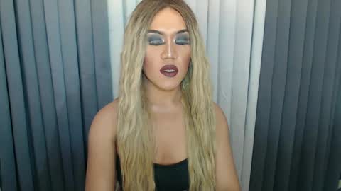 Snapshot of xhugejerkingtransx chatting on 15, 12, 2024 GWEN THOMPSON ....... online show from 15, 12, 2024