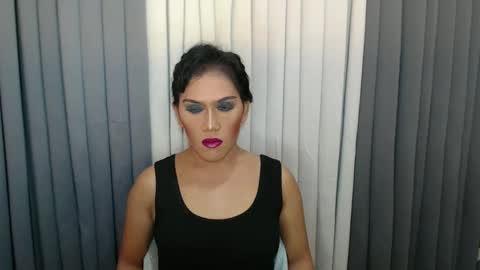 Snapshot of xhugejerkingtransx chatting on 23, 12, 2024 GWEN THOMPSON ....... online show from 23, 12, 2024