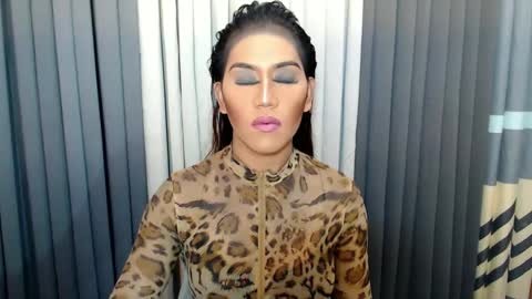 Snapshot of xhugejerkingtransx chatting on 15, 2, 2025 GWEN THOMPSON ....... online show from 15, 2, 2025