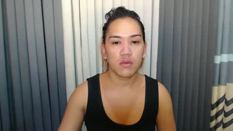 Snapshot of xhugejerkingtransx chatting on 28, 2, 2025 GWEN THOMPSON ....... online show from 28, 2, 2025