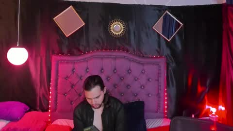 xialee and Lio online show from 8, 1, 2025