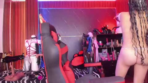 Snapshot of xiaqueen chatting on 20, 4, 2026 XiaQueen I M online show from 20, 4, 2026