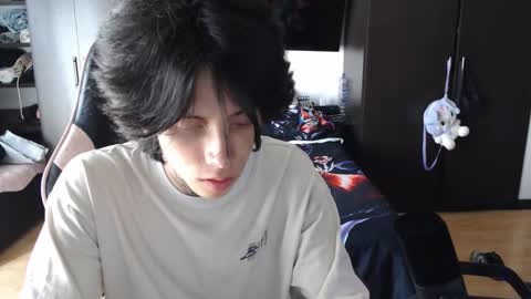 Snapshot of xice_boy chatting on 21, 12, 2025 xIce Boy online show from 21, 12, 2025