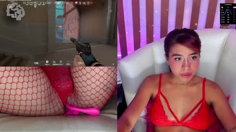 Snapshot of ximenareid chatting on 10, 12, 2024 Ximena online show from 10, 12, 2024