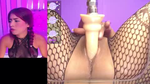 Snapshot of ximenareid chatting on 12, 9, 2025 Ximena online show from 12, 9, 2025