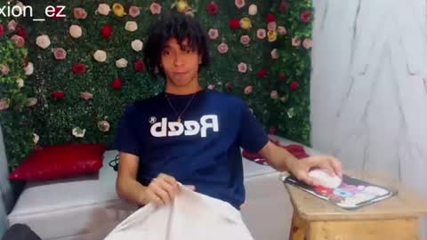 Snapshot of xion_ez chatting on 14, 7, 2026 xion_ez online show from 14, 7, 2026