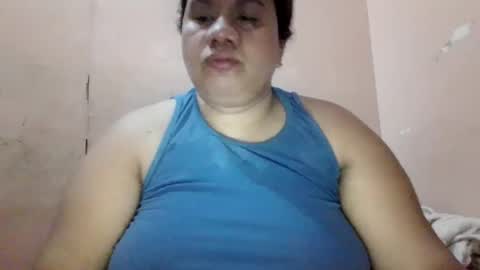Snapshot of xjuicytits chatting on 5, 7, 2026 xjuicytits online show from 5, 7, 2026
