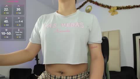 Snapshot of xkim_starx chatting on 4, 2, 2026 welcome friends online show from 4, 2, 2026