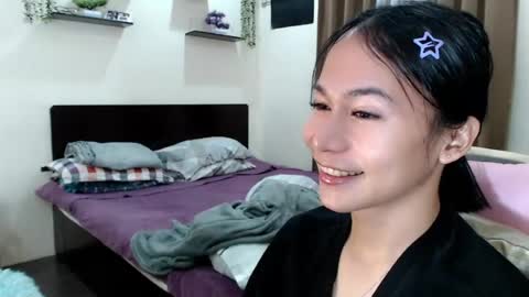 Snapshot of xlovely_destinyx chatting on 30, 7, 2026 Alice online show from 30, 7, 2026