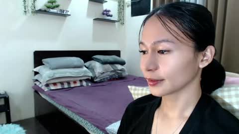Snapshot of xlovely_destinyx chatting on 3, 8, 2026 Alice online show from 3, 8, 2026