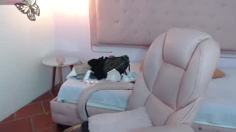 lunna online show from 25, 1, 2025