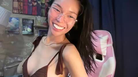 Snapshot of xmonica_cummerx chatting on 31, 5, 2026 Sweet Monica online show from 31, 5, 2026