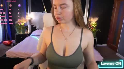 Snapshot of xo_monica chatting on 2, 6, 2026 Monica online show from 2, 6, 2026