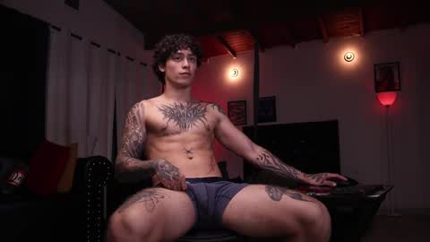   online show from 18, 9, 2025