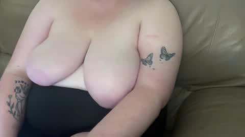 Snapshot of xopeachybaby chatting on 26, 2, 2026 xopeachybaby online show from 26, 2, 2026