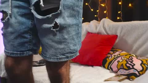 XoRylan online show from 18, 1, 2025