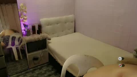 Snapshot of xsabbylicious69 chatting on 19, 5, 2026 xsabbylicious69 online show from 19, 5, 2026