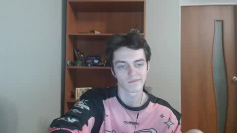 traqqq online show from 25, 11, 2025