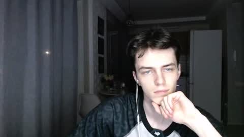 traqqq online show from 23, 7, 2026