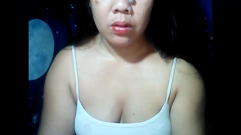 xxhotty_mom40xx online show from 15, 3, 2026