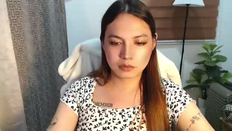 Snapshot of xxjulielovesyouxx chatting on 21, 2, 2025 July online show from 21, 2, 2025