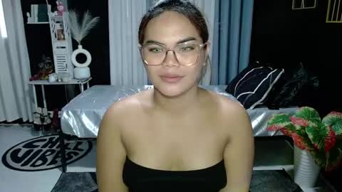Snapshot of xxkylie_smithxx chatting on 11, 6, 2026 Kylie Smith online show from 11, 6, 2026