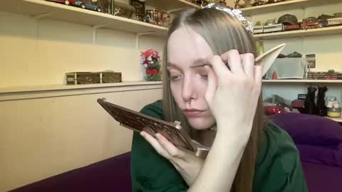 Snapshot of xxloveanastasia chatting on 9, 10, 2025 LoveAnastasia online show from 9, 10, 2025