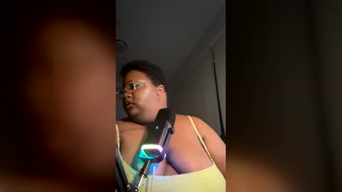 Thee Baddest BBW online show from 20, 5, 2026