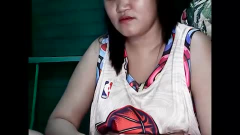 Snapshot of xxnastyasianmum69xx chatting on 6, 2, 2025 preggy online show from 6, 2, 2025