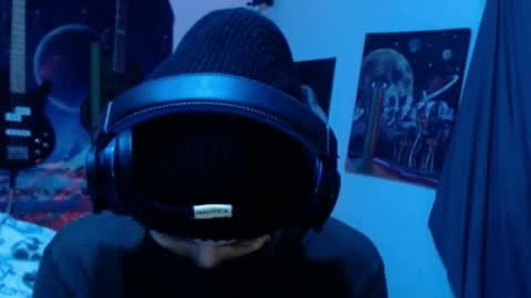 Snapshot of xxwhitefoxx chatting on 27, 4, 2026 David Fox online show from 27, 4, 2026