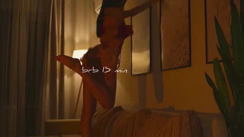 Molly online show from 15, 12, 2025