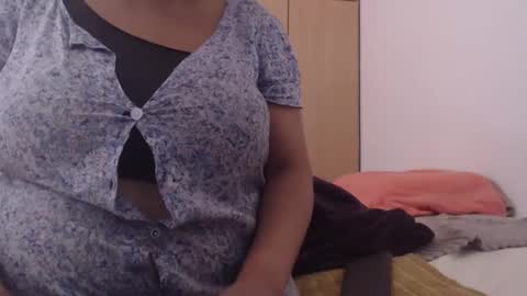 Snapshot of xxxbustybabe27x chatting on 31, 1, 2025 Ayanda online show from 31, 1, 2025