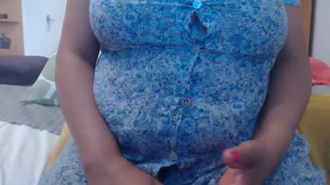 Snapshot of xxxbustybabe27x chatting on 9, 2, 2025 Ayanda online show from 9, 2, 2025