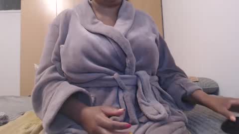 Snapshot of xxxbustybabe27x chatting on 19, 2, 2025 Ayanda online show from 19, 2, 2025