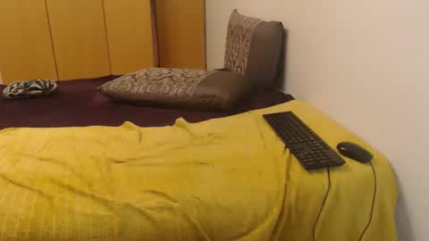 Snapshot of xxxbustybabe27x chatting on 24, 9, 2025 Ayanda online show from 24, 9, 2025