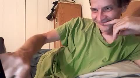 Snapshot of xxxfredmtlxxx chatting on 26, 7, 2026 xxfredmtl18xx online show from 26, 7, 2026
