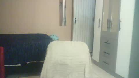 Snapshot of xxxgiantboobs chatting on 3, 1, 2025 xxxgiantboobs online show from 3, 1, 2025