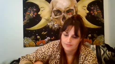 Snapshot of xxxmistymoansxxx chatting on 27, 7, 2026 Misti online show from 27, 7, 2026