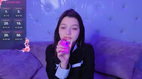 Snapshot of xxxnaughtyfoxxx chatting on 9, 1, 2026 foxy online show from 9, 1, 2026