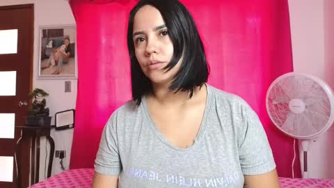 Snapshot of xxxtatianabustyxxx chatting on 1, 6, 2026 xxxtatianabustyxxx online show from 1, 6, 2026