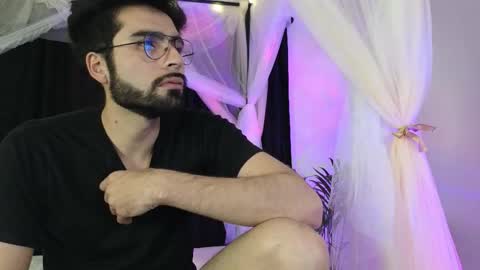 July and Fer online show from 23, 11, 2025