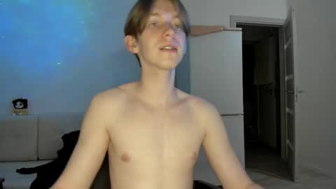 Snapshot of y0ursteve chatting on 5, 5, 2026 y0ursteve online show from 5, 5, 2026
