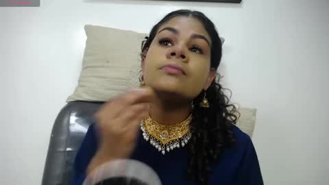 Snapshot of yaazhini457034 chatting on 23, 4, 2026 yazhini online show from 23, 4, 2026