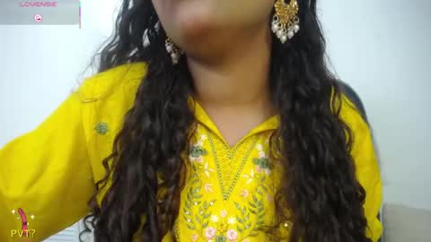 Snapshot of yaazhini457034 chatting on 20, 5, 2026 yazhini online show from 20, 5, 2026